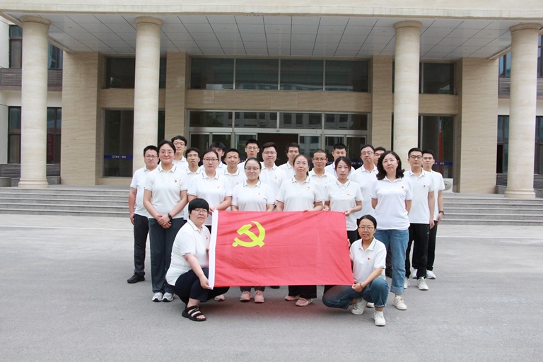 【慶七一·強(qiáng)黨性】中共河北省眾聯(lián)能源環(huán)?？萍加邢薰局Р课瘑T會(huì)“不忘初心、砥礪前行”黨日活動(dòng)圓滿(mǎn)落幕